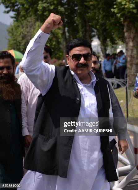 Sheikh Rasheed Old Picture 71 Sheikh Rasheed Stock Photos, High-Res Pictures, and Images - Getty ...