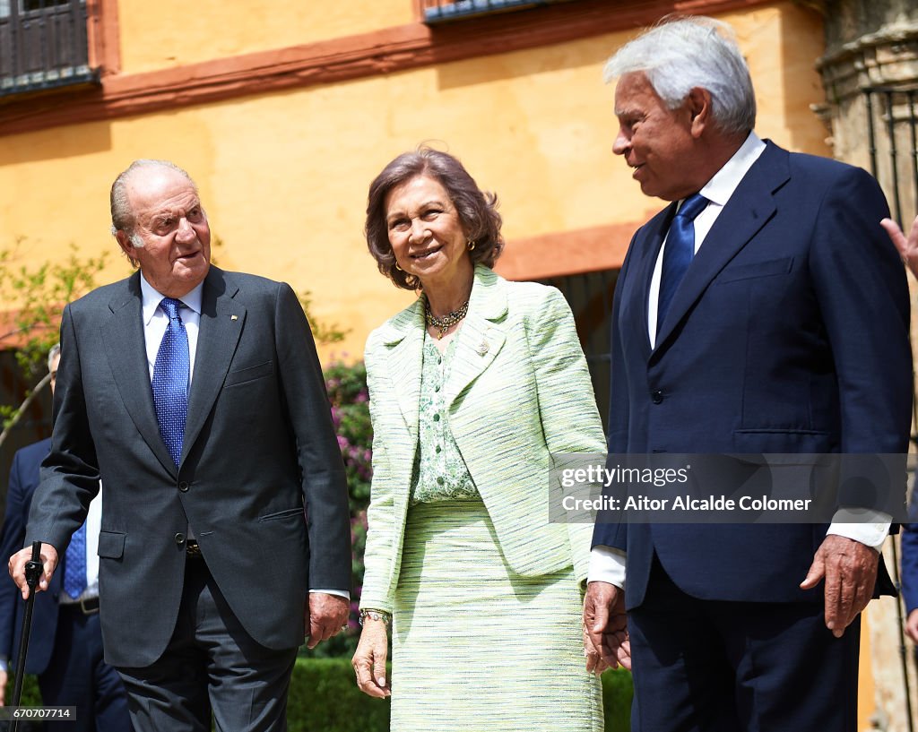 King Juan Carlos And Queen Sofia Attends 25th Anniversary Tribute Of 'Seville Universal Exhibition'