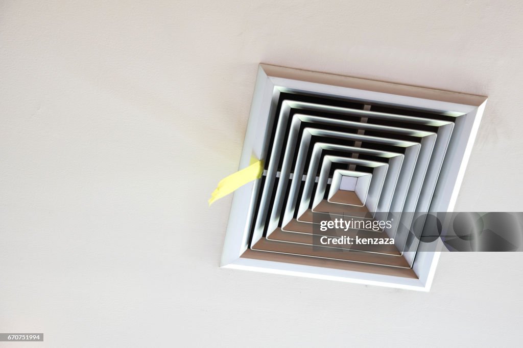 Air Duct Decke