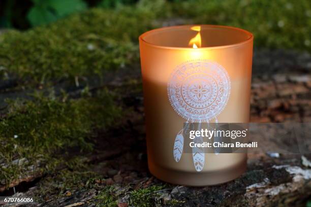 pink candle - crepuscolo stock-fotos und bilder