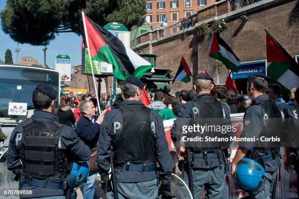 The police stop the pro-Palestinian protesters during the march for the Liberation of Nazi-fascism organised by the National Association of Italian...
