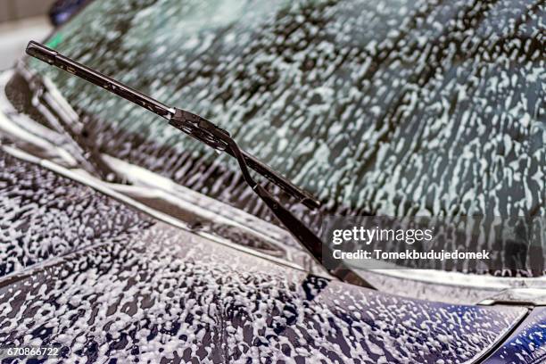 car wash - blauer hintergrund stock pictures, royalty-free photos & images