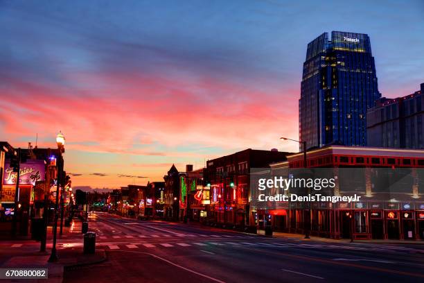 broadway in downtown nashville, tennessee - broadway street stock pictures, royalty-free photos & images