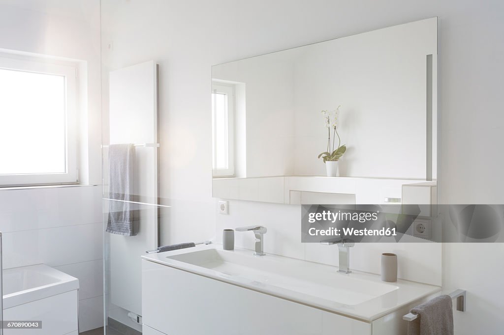 Modern white bathroom