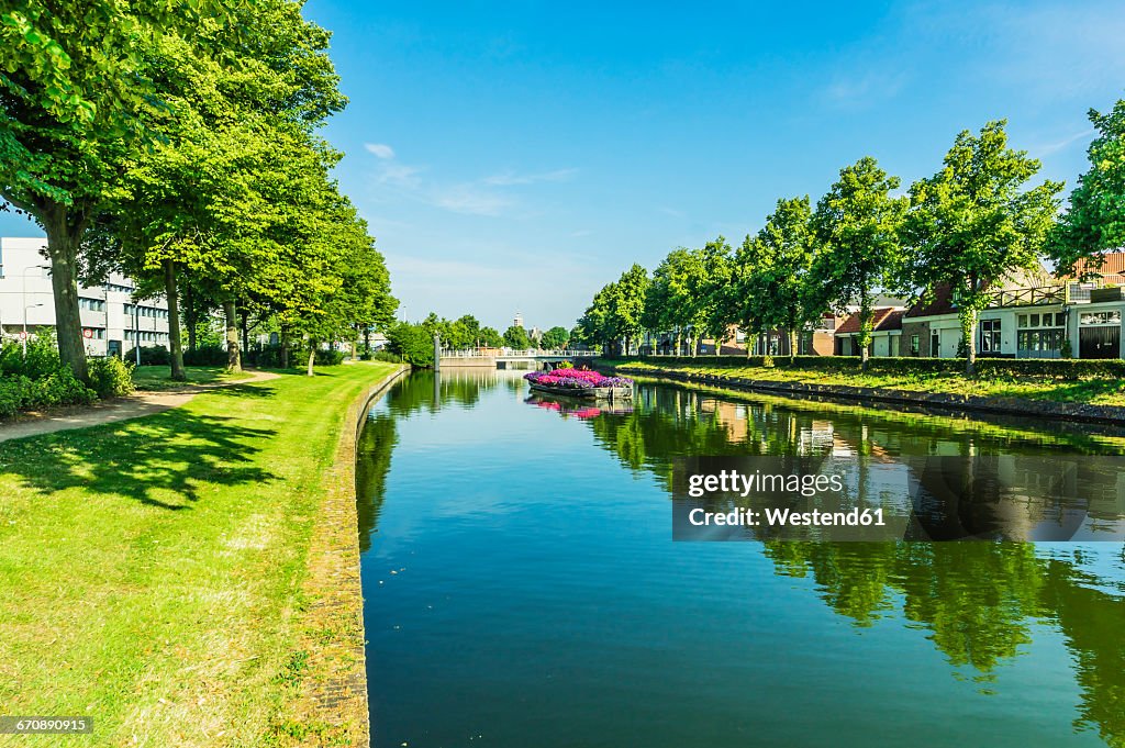 Holland, Walcheren, Middelburg, canal