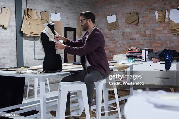 dressmaker at work - schneiderpuppe stock-fotos und bilder