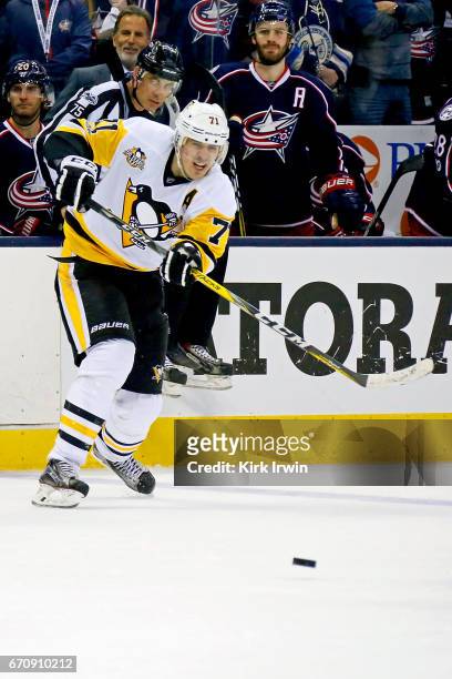 Evgeni Malkin of the Pittsburgh Penguins controls the puck in Game Four of the Eastern Conference First Round during the 2017 NHL Stanley Cup...