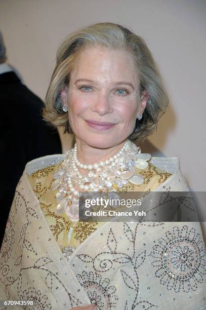 Robin Bell attends 20th Annual ASPCA Bergh Ball at The Plaza Hotel on April 20, 2017 in New York City.