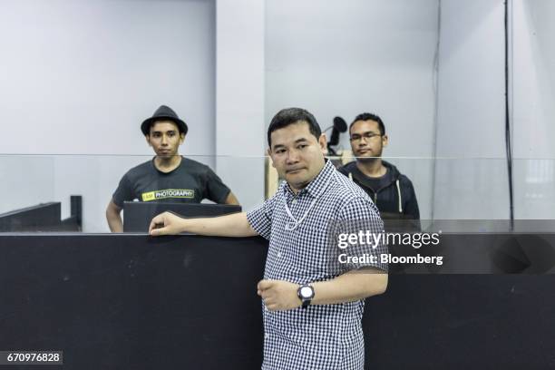 Rafizi Ramli, vice president of the People's Justice Party , center, speaks to employees at Invoke's office in Kuala Lumpur, Malaysia, on Tuesday,...