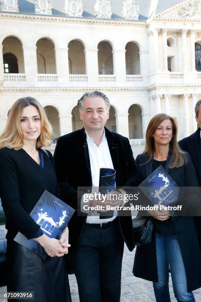 Stage Director of the Opera Julie Gayet, Music Direction of the Opera Yannis Pouspourikas and Music Booking Orchestra of the Opera, Anne Gravoin...