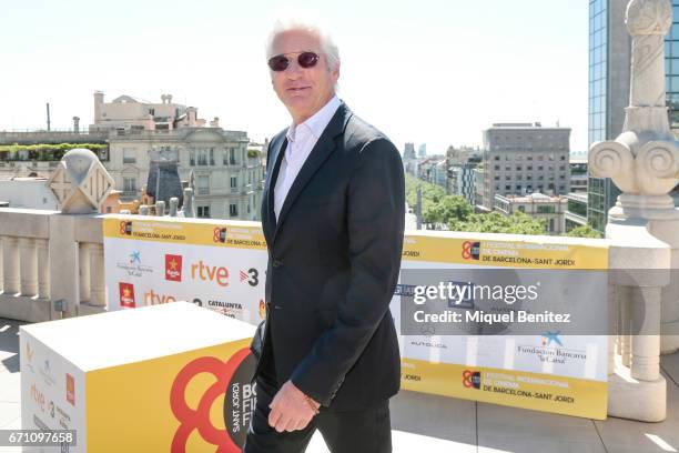 Richard Gere poses during a photocall for his latest film 'Norman: The Moderate Rise and Tragic Fall of a New York Fixer' is part of Ist Festival...