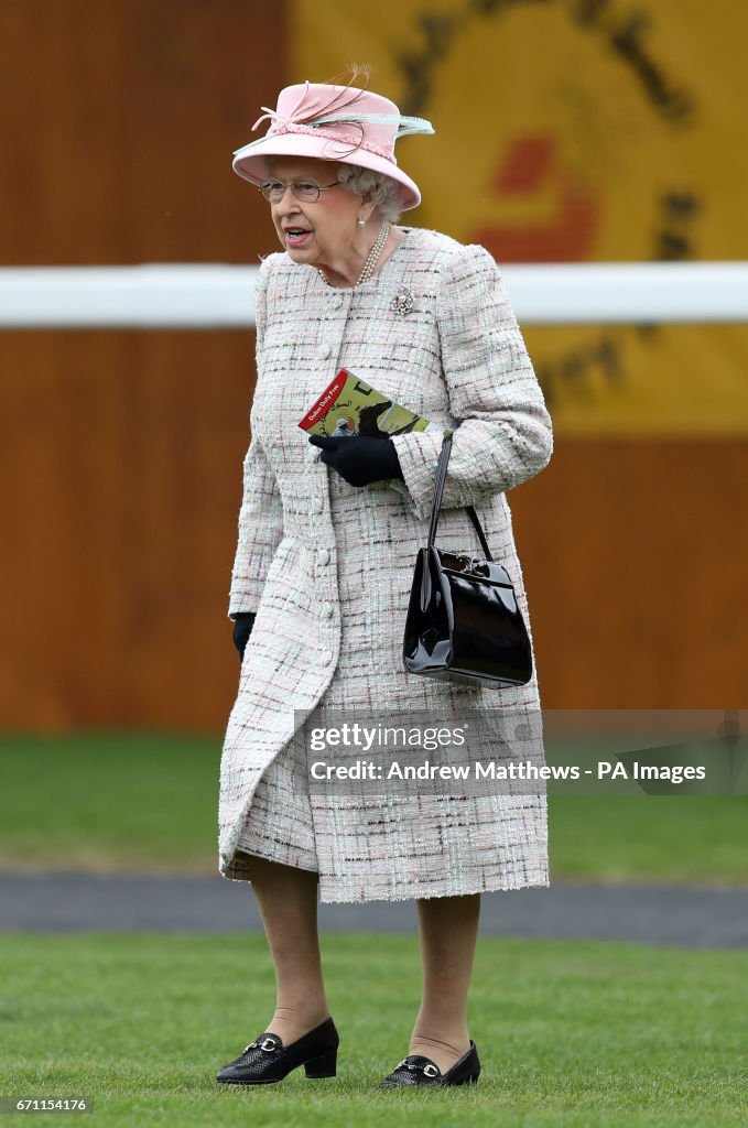 Queen attends Newbury Racecourse