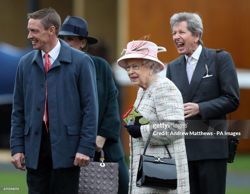 Queen attends Newbury Racecourse