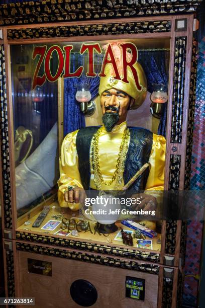 Zoltar Speaks exhibit in Ripley's Believe It or Not Odditorium.