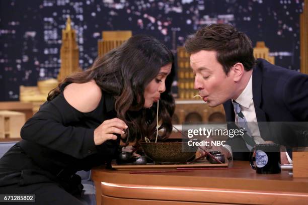 217 Salma Hayek Jimmy Fallon Photos & High Res Pictures - Getty Images