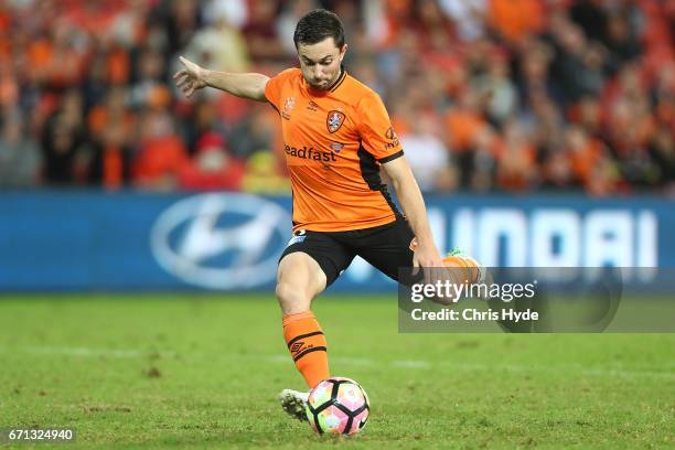 Thomas Oar of the Roar kicks during the A-League Elimination Final match between the Brisbane Roar and the Western Sydney Wanderers at Suncorp...