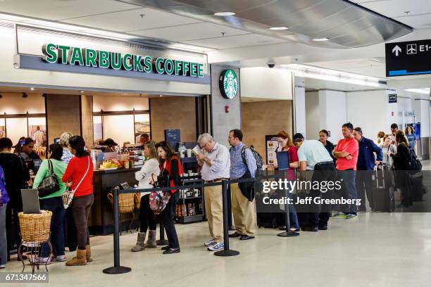 Queue Railing Starbucks 498 Starbucks Line Stock Photos, High-Res Pictures, and Images - Getty ...
