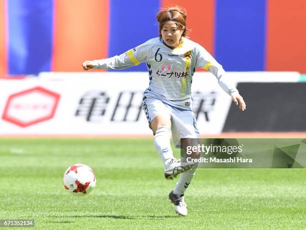 Miki Ito of INAC Kobe Leonessa in action during the Nadeshiko League match between Albirex Niigata Ladies and INAC Kobe Leonessa at Denka Big Swan...