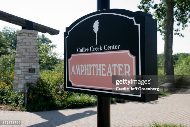 Amphitheater Sign The Universal Amphitheater Photos and Premium High Res Pictures - Getty ...