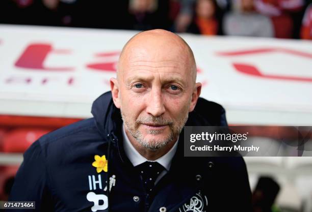 Manager of Queens Park Rangers Ian Holloway looks on prior to the Sky Bet Championship match between Brentford and Queens Park Rangers at Griffin...