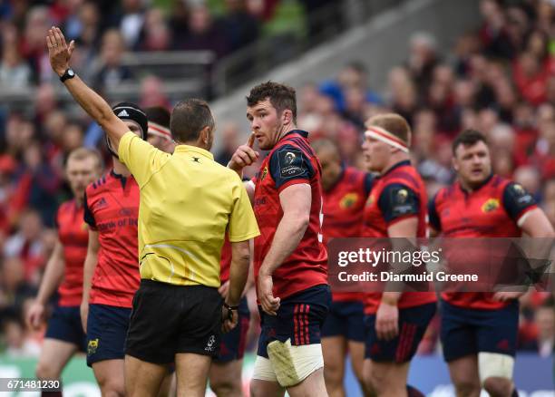 Dublin , Ireland - 22 April 2017; Munster captain Peter OMahony, centre, speaks with referee Romain Poite during the European Rugby Champions Cup...