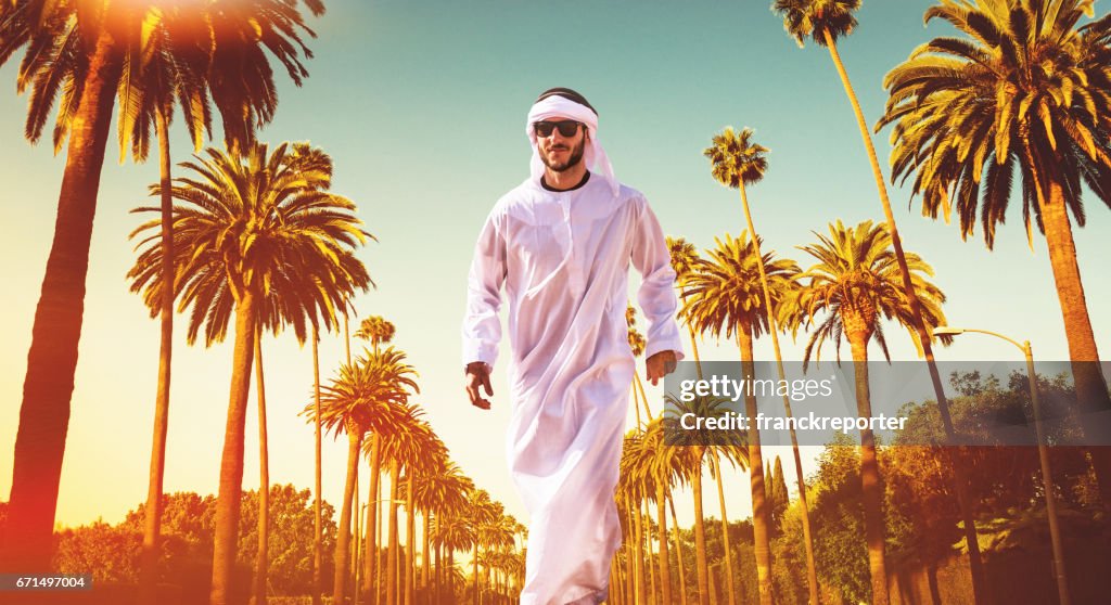 Sheik walking in LA