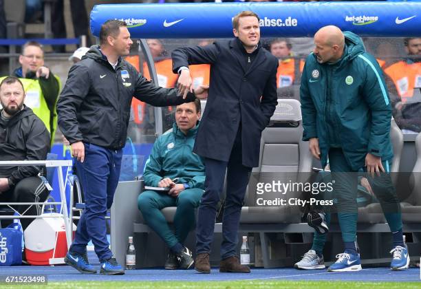 Coach Pal Dardai of Hertha BSC and Olaf Rebbe of VfL Wolfsburg after the game between Hertha BSC and dem VfL Wolfsburg on april 22, 2017 in Berlin,...