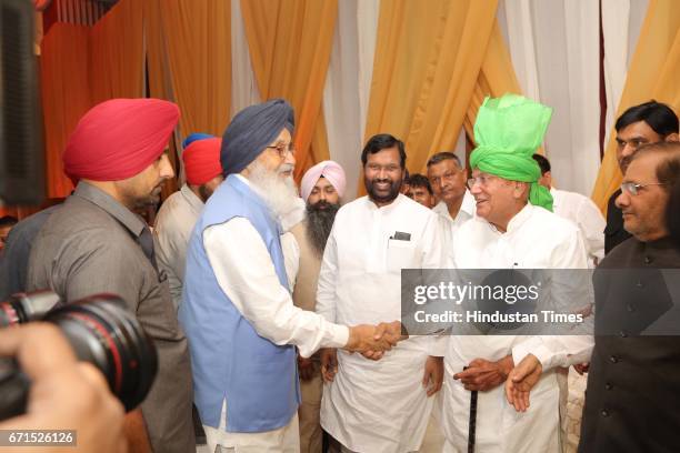 Parkash Singh Badal, Minister of Consumer Affairs, Food and Public Distribution Ram Vilas Paswan, former Haryana Chief Minister Om Prakash Chautala...