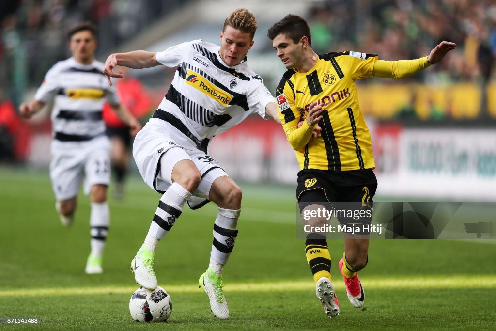 Borussia Moenchengladbach v Borussia Dortmund - Bundesliga