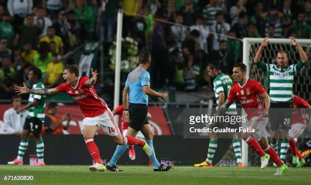 Benfica's defender from Sweden Victor Lindelof celebrates after scoring a goal during the Primeira Liga match between Sporting CP and SL Benfica at...