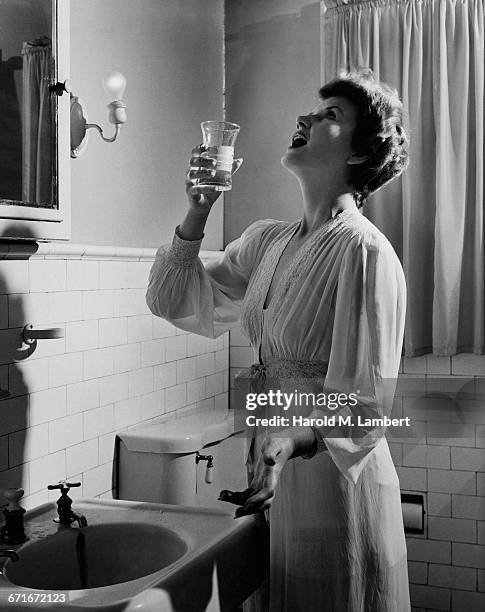 71 Gargling Water Stock Photos High Res Pictures And Images Getty 71-gargling-water-stock-photos-high-res-pictures-and-images-getty