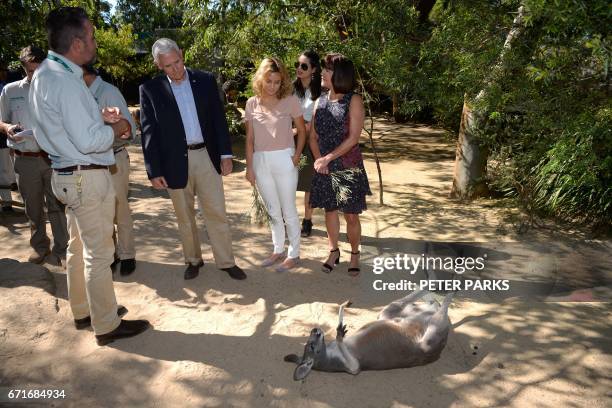 Vice President Mike Pence , his wife Karen and daughters Audrey and Charlotte look at a red kangaroo during a visit to Taronga Park Zoo in Sydney on...