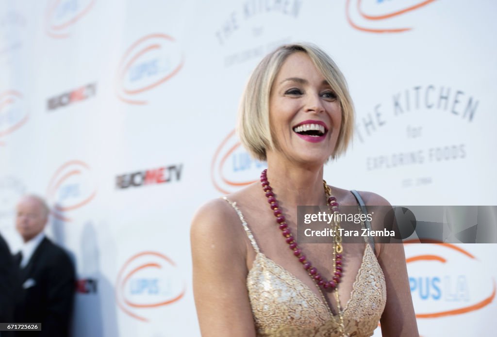 Lupus LA's 2017 Orange Ball: Rocket To A Cure - Arrivals