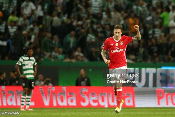 Benfica's Swedish defender Victor Lindelof celebrates after scoring a goal during the Portuguese League football match Sporting CP vs SL Benfica at...