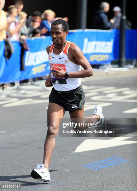 Kenenisa Bekele of Ethiopia during the Virgin Money London Marathon on April 23, 2017 in London, England.