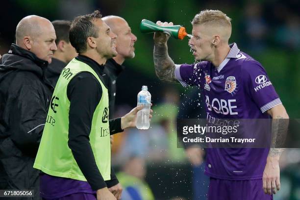 Andrew Keogh of Perth Glory takes a drink during the A-League Elimination Final match between Melbourne City FC and the Perth Glory at AAMI Park on...