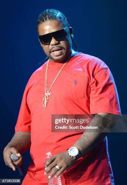 Smoke Bone Rapper Wish Bone Rapper Photos and Premium High Res Pictures - Getty Images