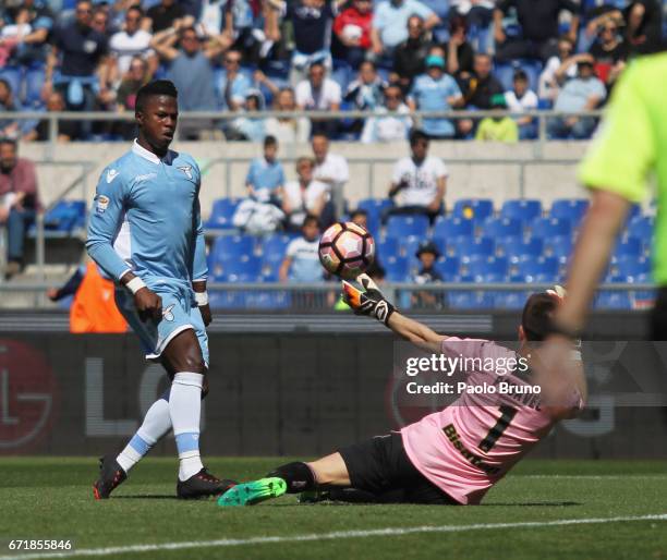 Keita Balde of SS Lazio scores the team's fifth goal during the Serie A match between SS Lazio and US Citta di Palermo at Stadio Olimpico on April...