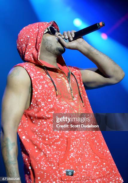 389 Flesh N Bone Stock Photos, High-Res Pictures, and Images - Getty Images