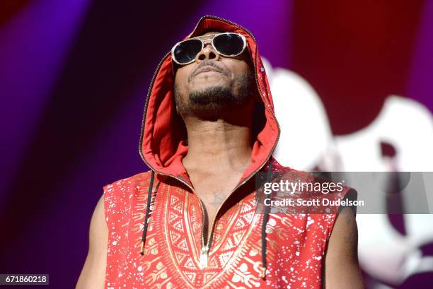Fleshbone Rapper Rapper Flesh N Bone Photos and Premium High Res Pictures - Getty Images