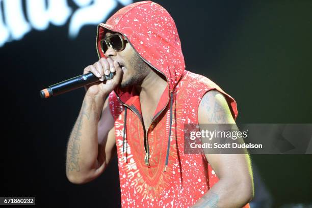 Fleshbone Rapper Flesh N Bone Photos and Premium High Res Pictures - Getty Images