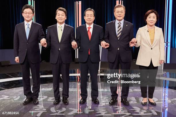 From left to right; Yoo Seung-min, presidential candidate of the Bareun Party, Ahn Cheol-soo, presidential candidate of the People's Party, Hong...