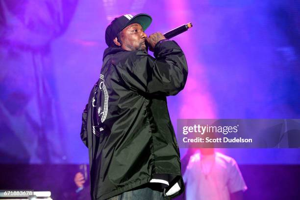 Hood Ratz Mc Eiht Photos and Premium High Res Pictures - Getty Images