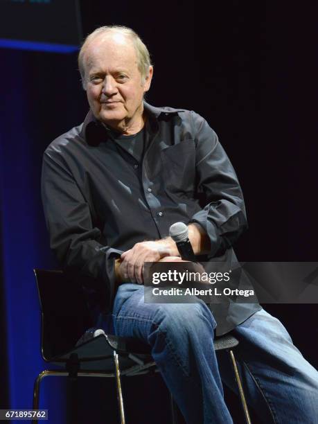 Star Trek Os Riley 1,000 Star Trek The Next Generation Photos & High Res Pictures - Getty ...