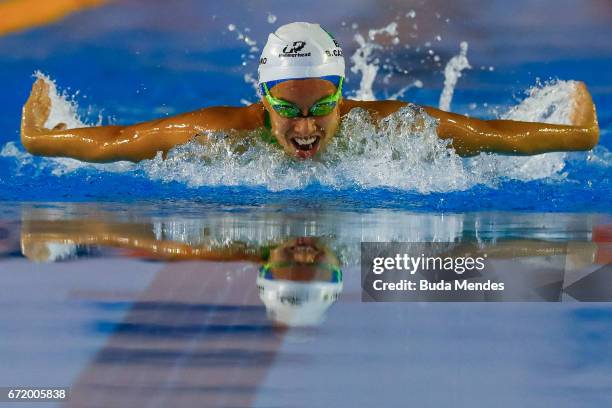 Beatriz Borges Carneiro of Brazil competes in the Women's 200m Medley on day 03 of the 2017 Loterias Caixa Swimming Open Championship - Day 3 at...