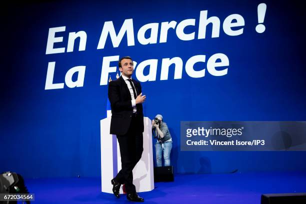 Founder and Leader of the political movement 'En Marche !' and presidential candidate Emmanuel Macron addresses activists after the announcement of...