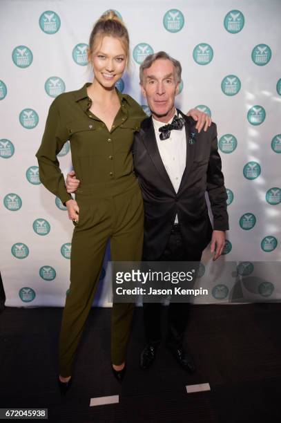 Karlie Kloss and Bill Nye pose backstage at the The 9th Annual Shorty Awards on April 23, 2017 in New York City.
