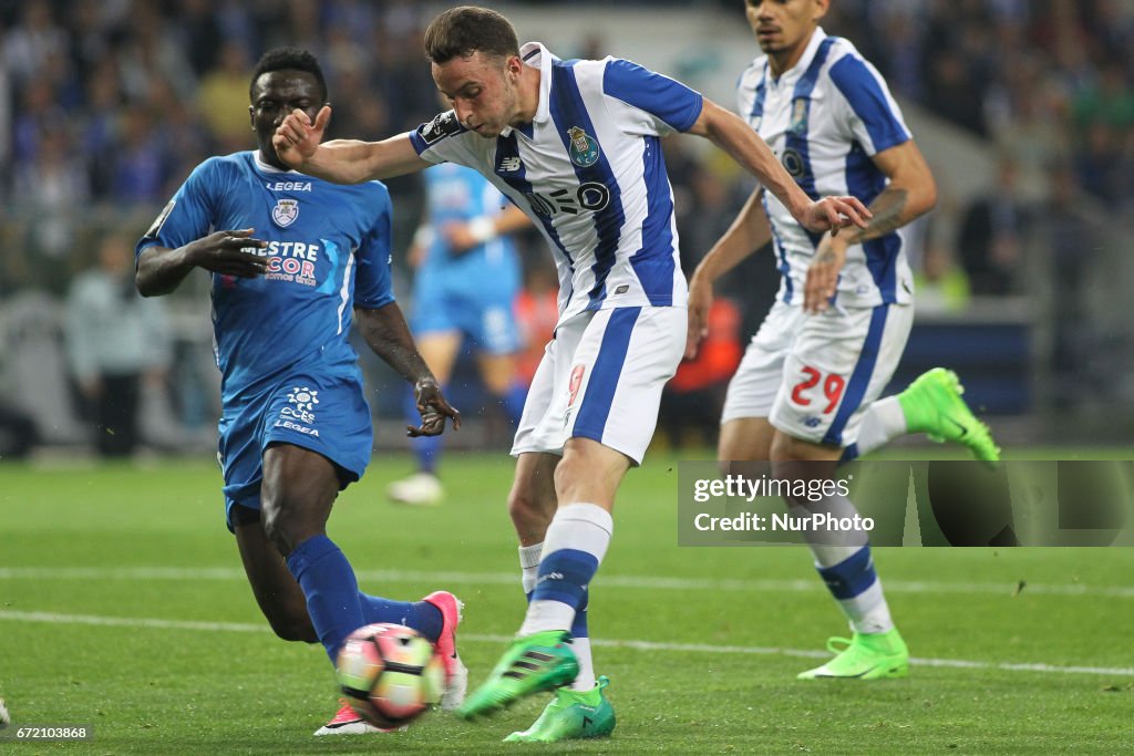 FC Porto v Feirense - Primeira Liga