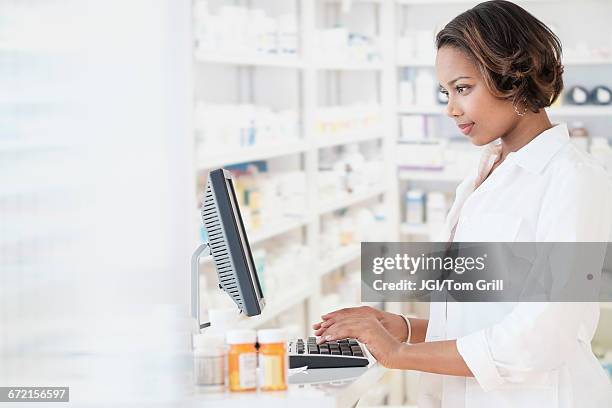 5,951 Tom His Computer Stock Photos, High-Res Pictures, and Images ...