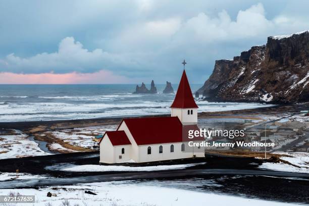 church near beach at winter - vik stock pictures, royalty-free photos & images